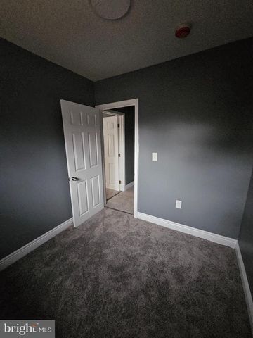 48 OLD LANCASTER RD, Devon, PA 19333