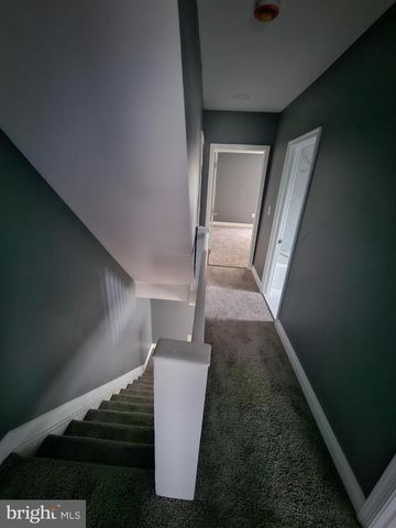 48 OLD LANCASTER RD, Devon, PA 19333