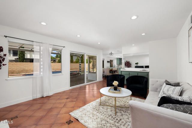 1268 Dale Circle, Corona, CA 92878