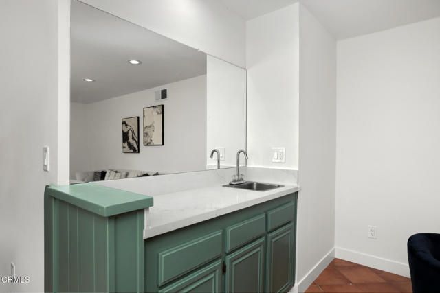 1268 Dale Circle, Corona, CA 92878