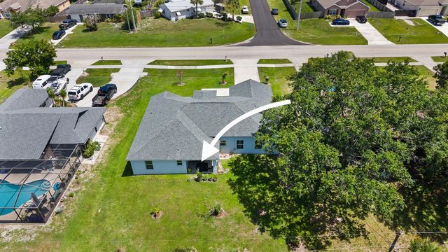 981 SW California Boulevard, Port St. Lucie, FL 34953