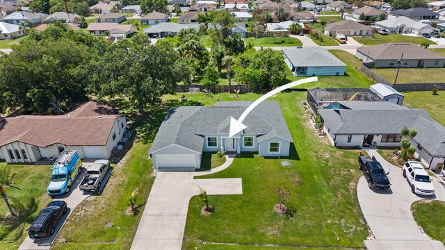 981 SW California Boulevard, Port St. Lucie, FL 34953
