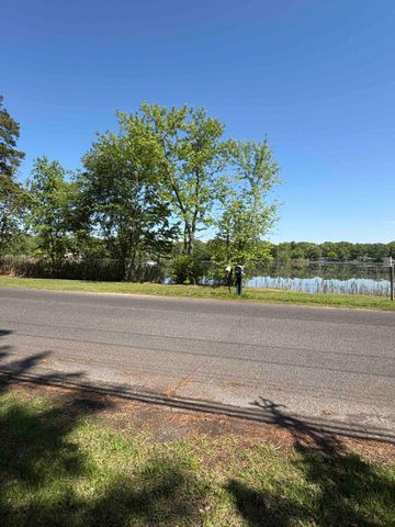 2211 LAKESIDE DR, Williamstown, NJ 08094