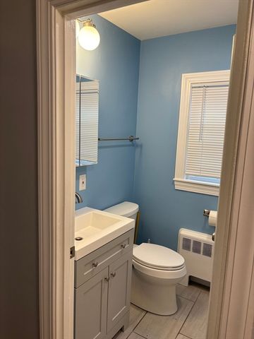 5 Clarner Rd, Lynn, MA 01904