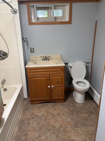 5 Clarner Rd, Lynn, MA 01904