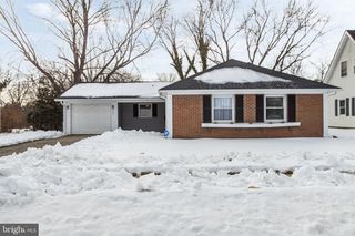 534 CHARLESTON RD, Willingboro, NJ 08046