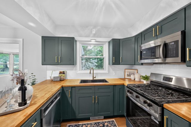 2119 Clark Avenue, Kalamazoo, MI 49048