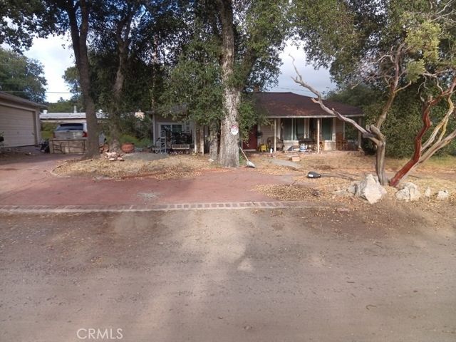 18604 Ellis, Banning, CA 92220