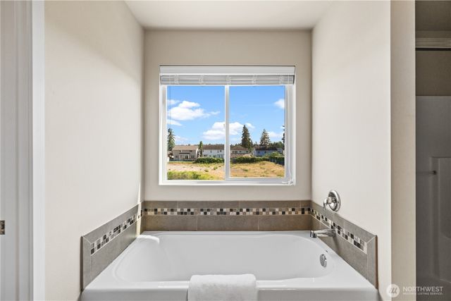 2908 177th Street Ct E, Tacoma, WA 98445