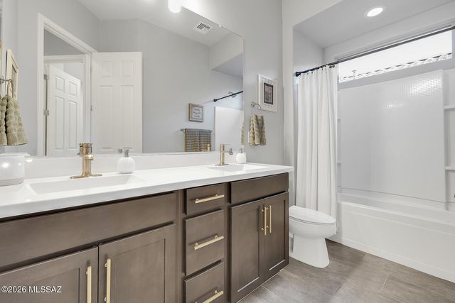 711 E Nubra Valley Place, Oro Valley, AZ 85755