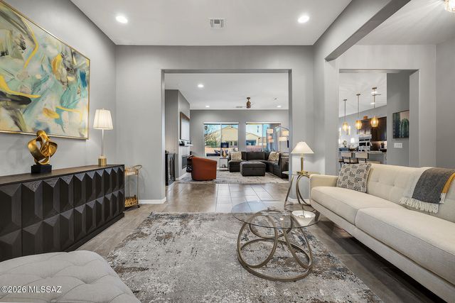 711 E Nubra Valley Place, Oro Valley, AZ 85755