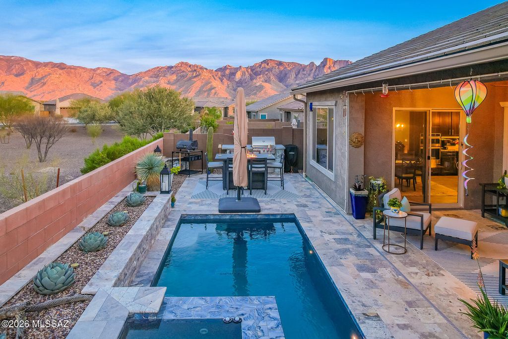 Image 28 of property listing at 711 E Nubra Valley Place, Oro Valley, AZ 85755