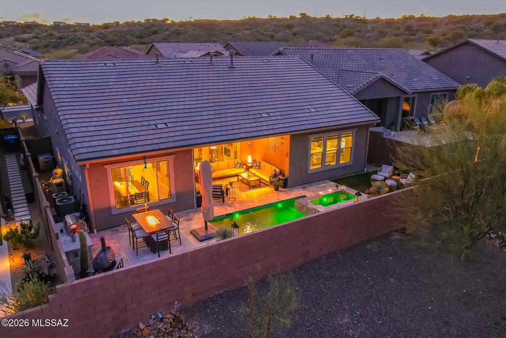 Image 33 of property listing at 711 E Nubra Valley Place, Oro Valley, AZ 85755