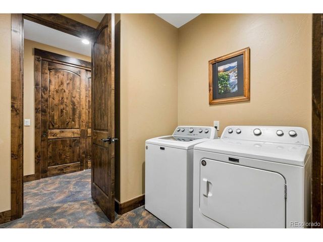 5269 S Algonquin Rd, Indian Hills, CO 80454