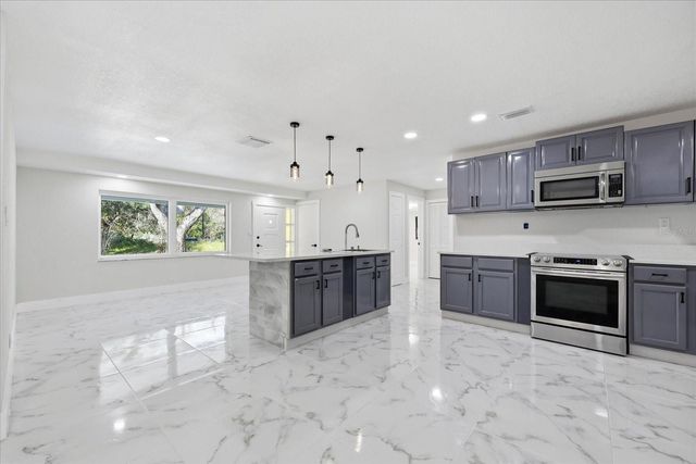 286 BROAD STREET, Brooksville, FL 34604