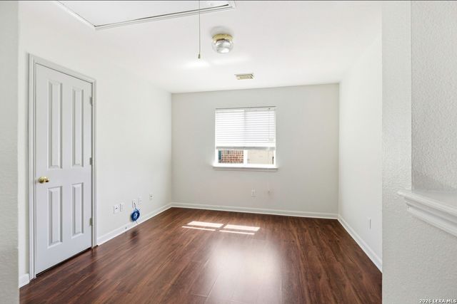 2635 Lakehills, San Antonio, TX 78251