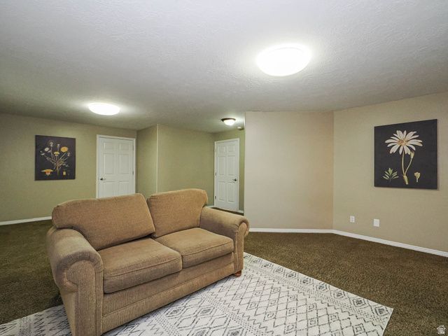 157 W CLAY PARK DR, Murray, UT 84107