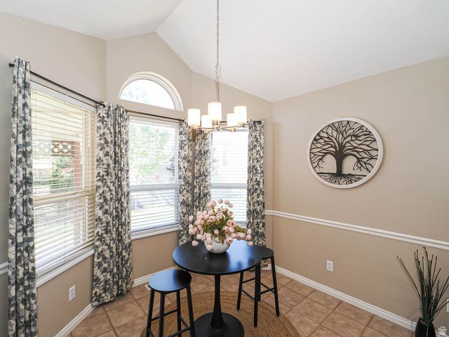 157 W CLAY PARK DR, Murray, UT 84107