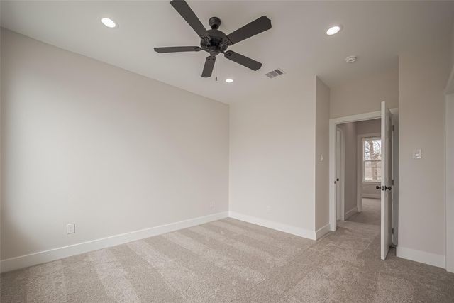 918 Saint Clair Street B, Houston, TX 77088