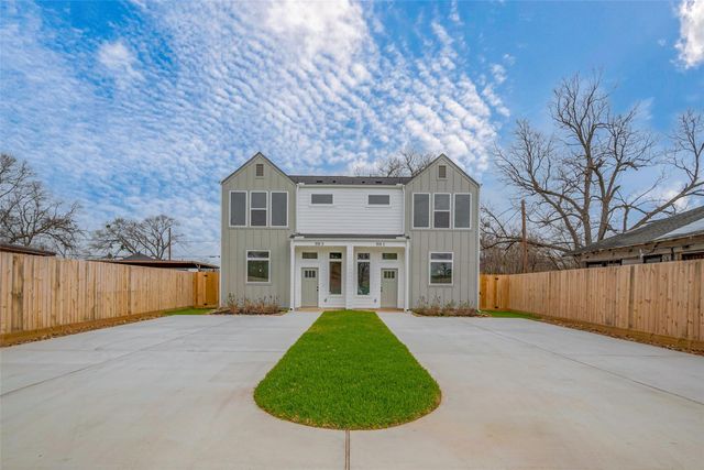 918 Saint Clair Street B, Houston, TX 77088