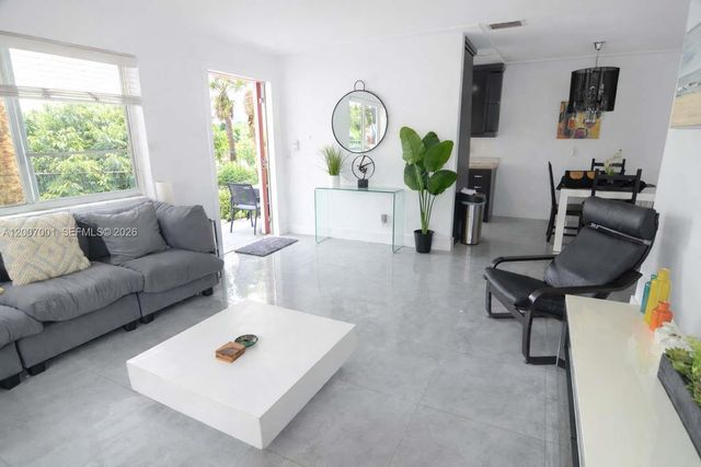 1333 15th St 3, Miami Beach, FL 33139