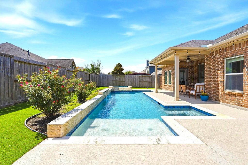 30626 Morning Dove Drive, Brookshire, TX 77423