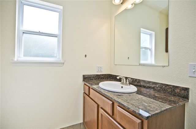 4428 W Bungalow Drive, Fayetteville, AR 72704