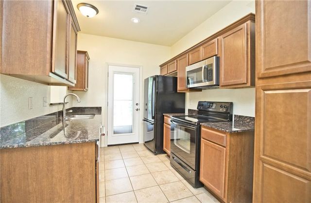 4428 W Bungalow Drive, Fayetteville, AR 72704
