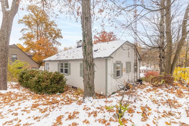 1104 Woodlawn Drive, New Castle, IN 47362