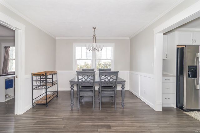 1104 Woodlawn Drive, New Castle, IN 47362