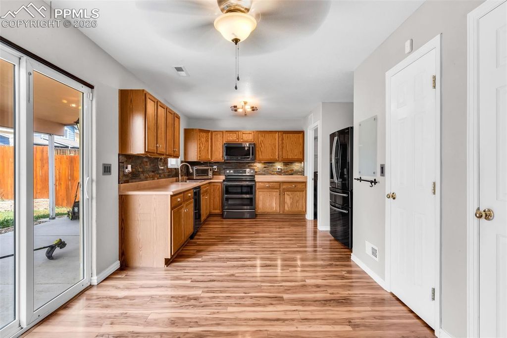 5043 Thrush Drive, Pueblo, CO 81008 — photo 5