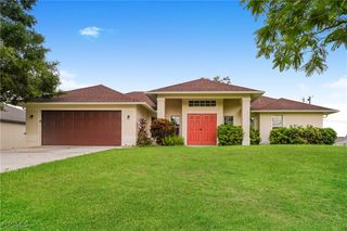 1425 SW 6th PL, Cape Coral, FL 33991