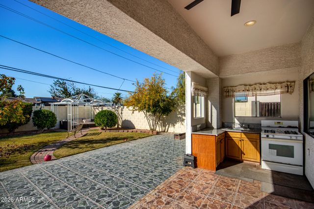 8912 N 15TH Lane, Phoenix, AZ 85021