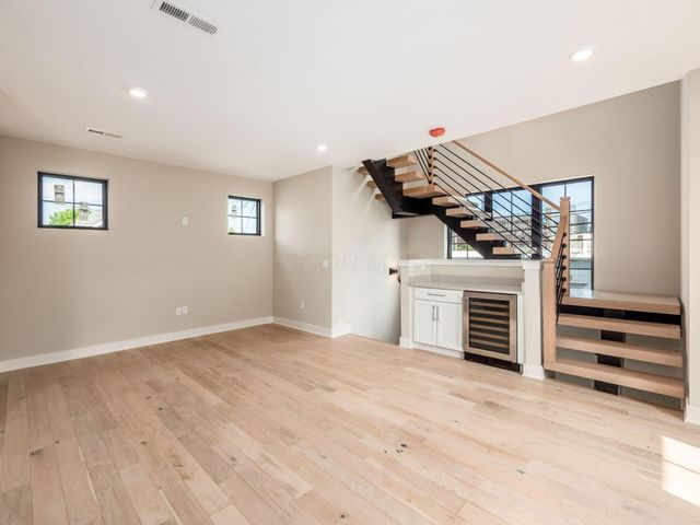 424 Jackson Street, Columbus, OH 43206