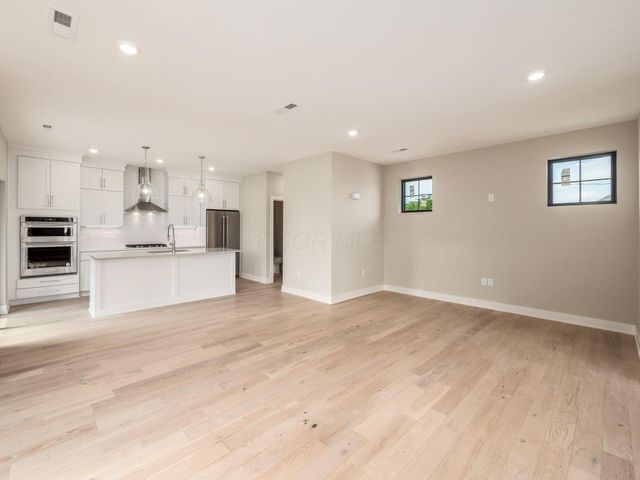 424 Jackson Street, Columbus, OH 43206