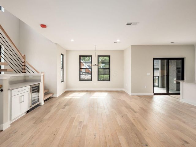 424 Jackson Street, Columbus, OH 43206