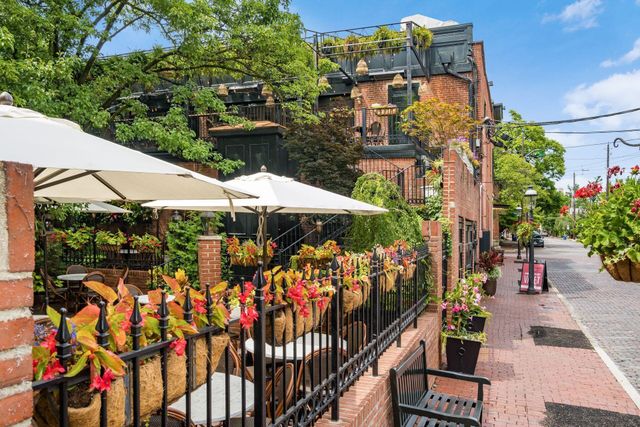 424 Jackson Street, Columbus, OH 43206