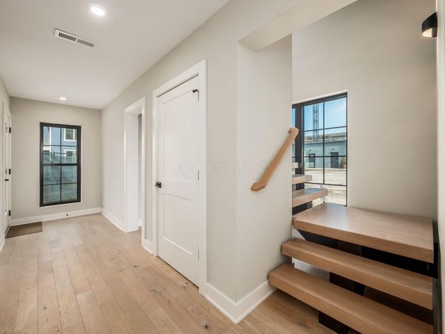 424 Jackson Street, Columbus, OH 43206