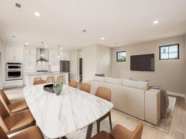 424 Jackson Street, Columbus, OH 43206