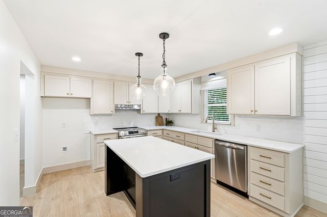 213 Tucker Road, Warner Robins, GA 31088