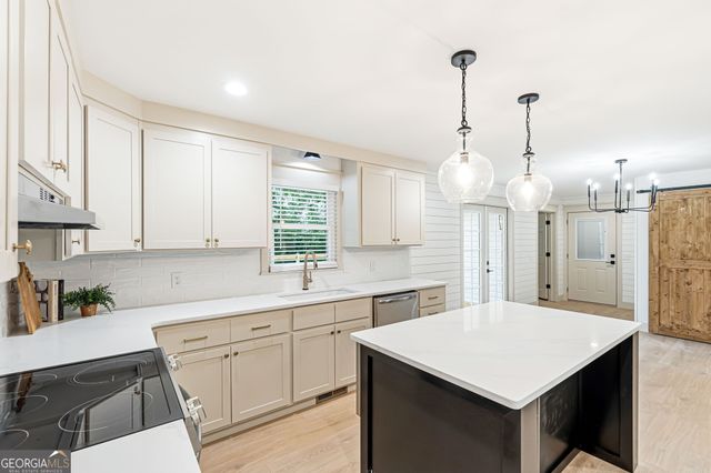 213 Tucker Road, Warner Robins, GA 31088