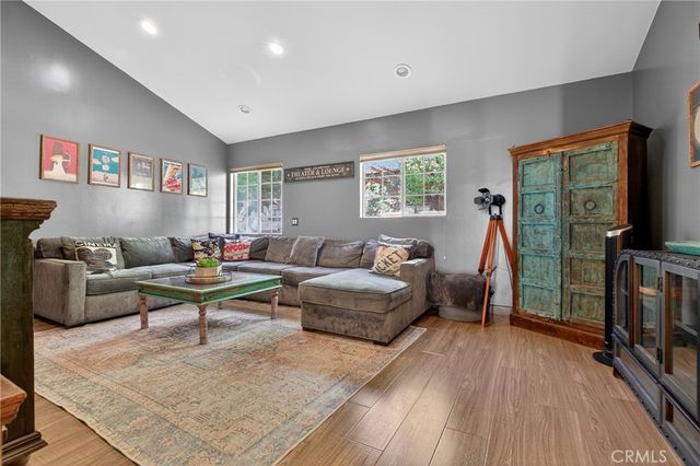 3139 Stevens, La Crescenta, CA 91214