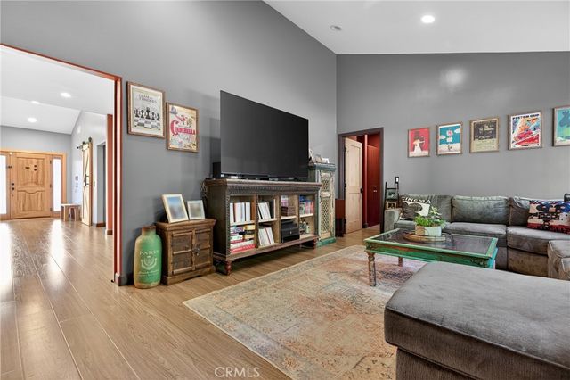 3139 Stevens, La Crescenta, CA 91214