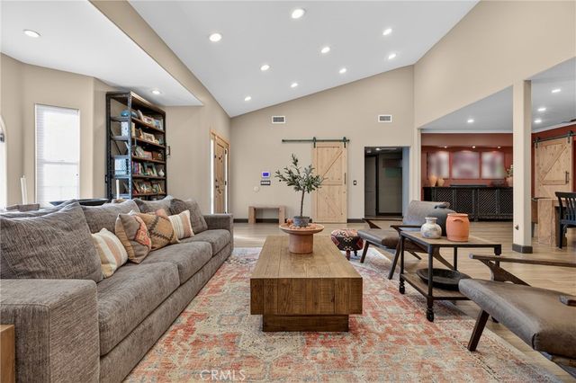 3139 Stevens, La Crescenta, CA 91214
