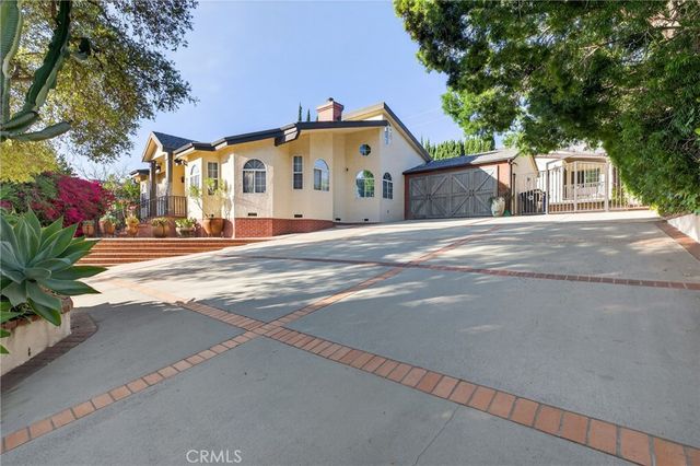 3139 Stevens, La Crescenta, CA 91214