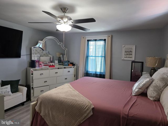 23 REDFERN ST, Hamilton, NJ 08610