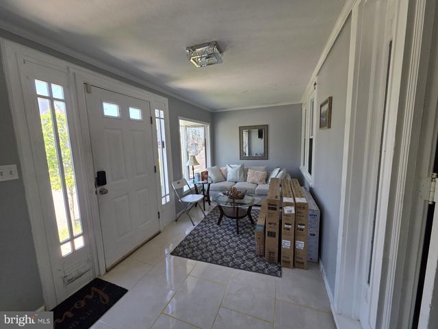 23 REDFERN ST, Hamilton, NJ 08610