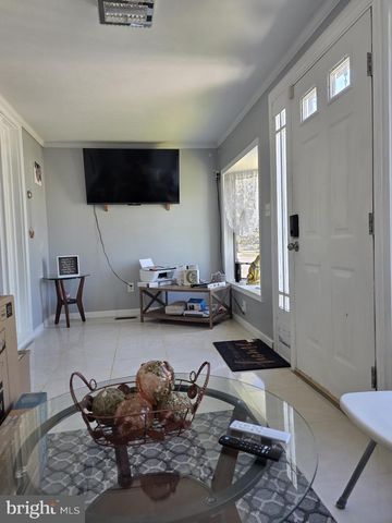 23 REDFERN ST, Hamilton, NJ 08610