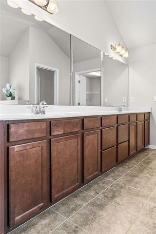 3335 Baylor Circle, Mcdonough, GA 30253