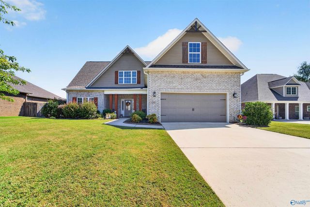 109 Somer Oaks Drive, Huntsville, AL 35811